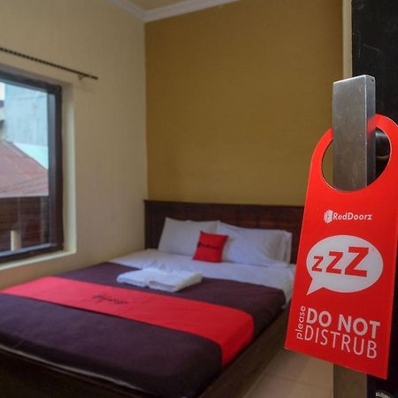 Reddoorz At Hotel Rich Parepare Near Pantai Mattirotasi Dış mekan fotoğraf