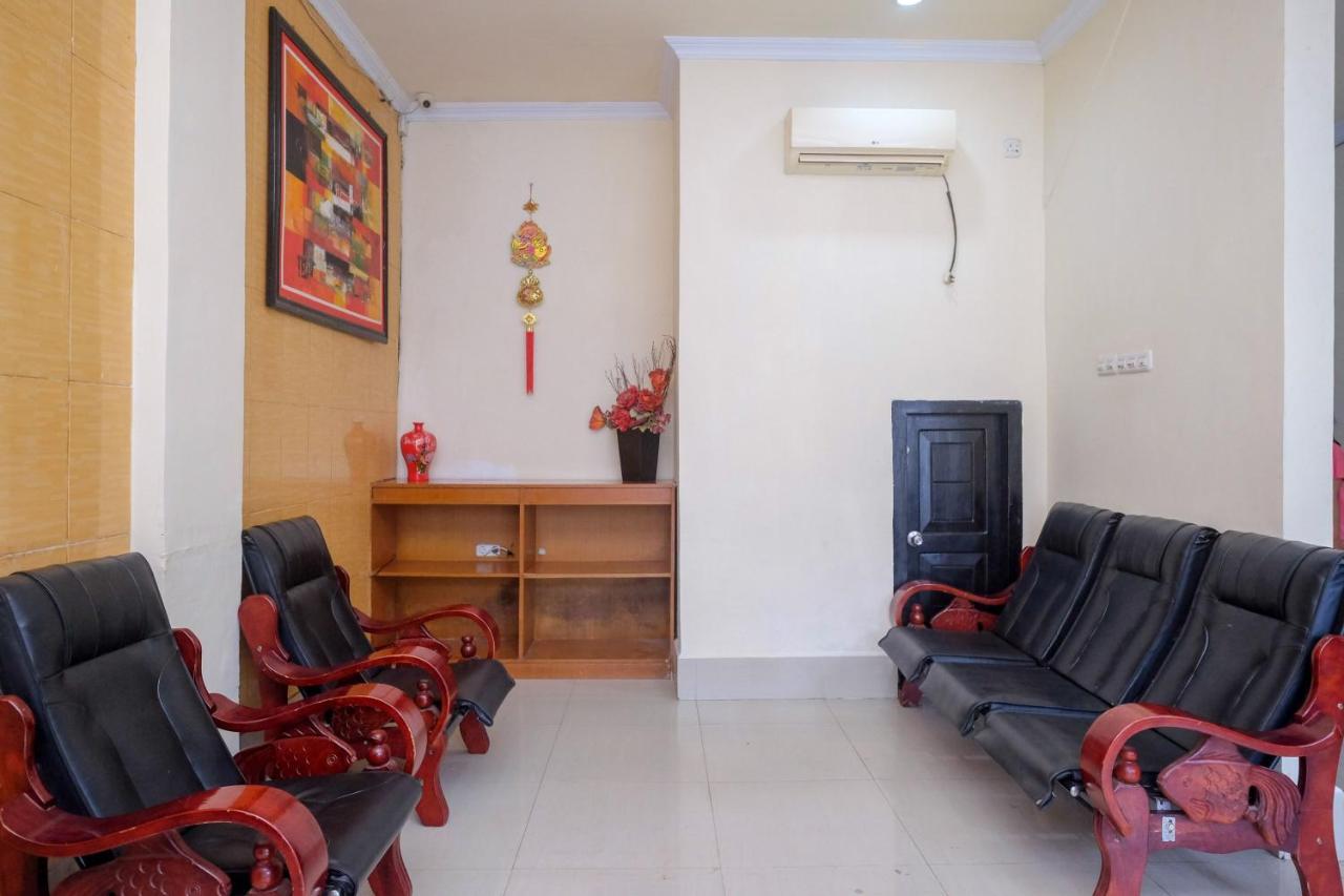 Reddoorz At Hotel Rich Parepare Near Pantai Mattirotasi Dış mekan fotoğraf