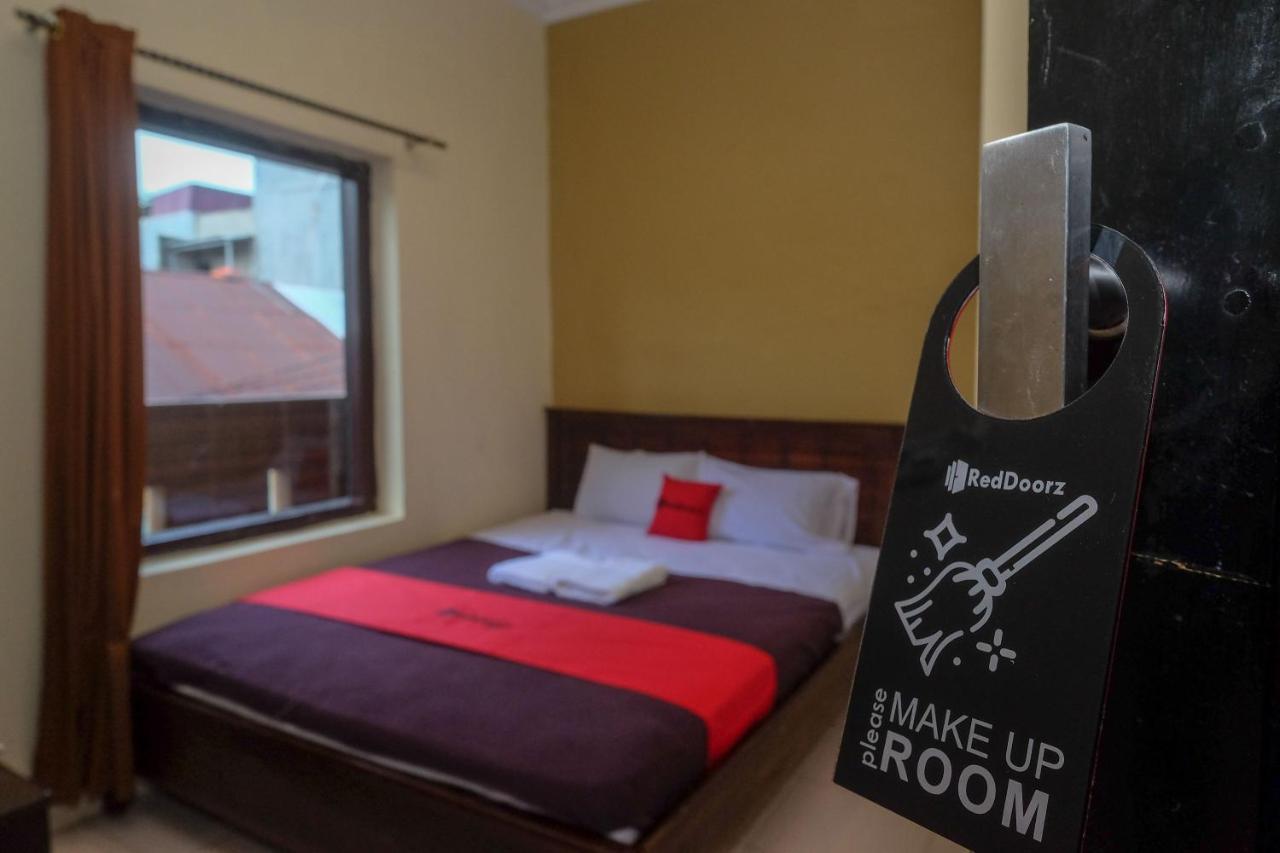 Reddoorz At Hotel Rich Parepare Near Pantai Mattirotasi Dış mekan fotoğraf