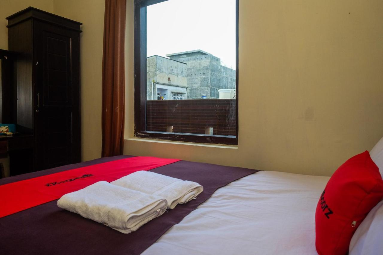 Reddoorz At Hotel Rich Parepare Near Pantai Mattirotasi Dış mekan fotoğraf